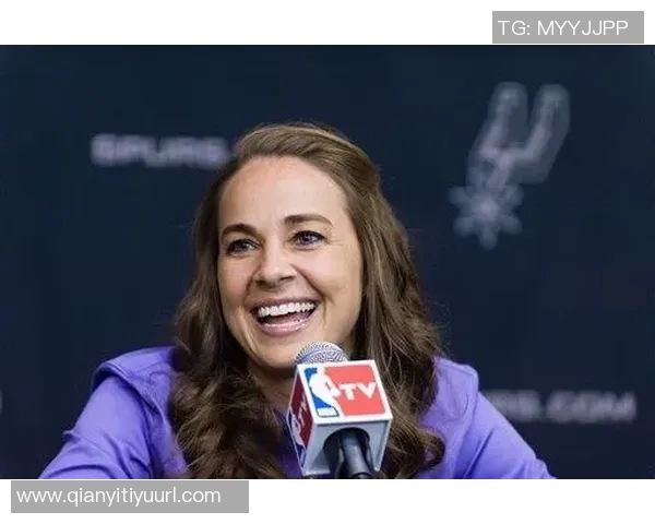 哈蒙执教王牌四年三夺总冠军成就WNBA传奇教练之路